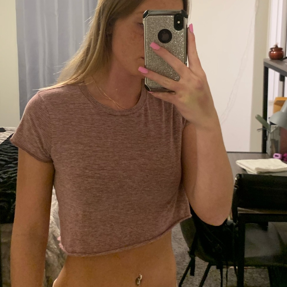 Forever 21 Short Sleeve Crop Top